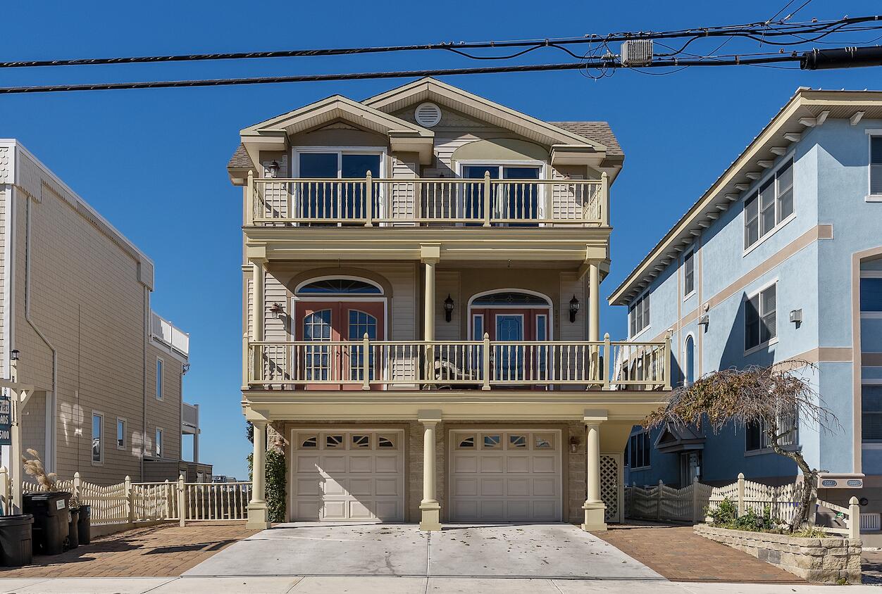 2268 Ocean Drive | Avalon, NJ | Long & Foster Vacation Rentals